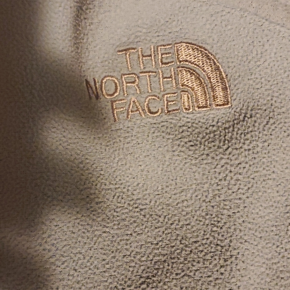 North face jacket - Picture 4 of 10